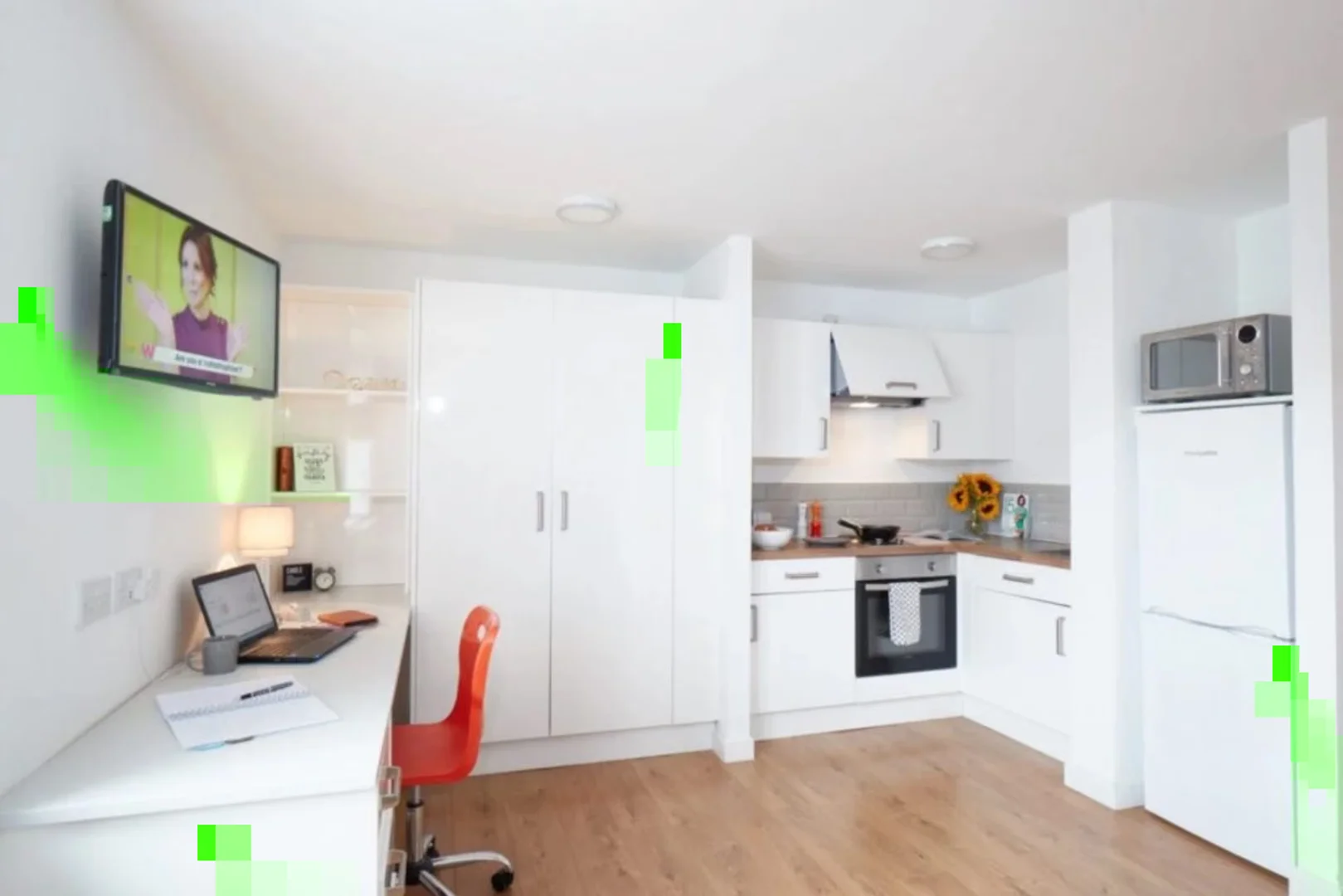 Bright and airy student room with easy university access in