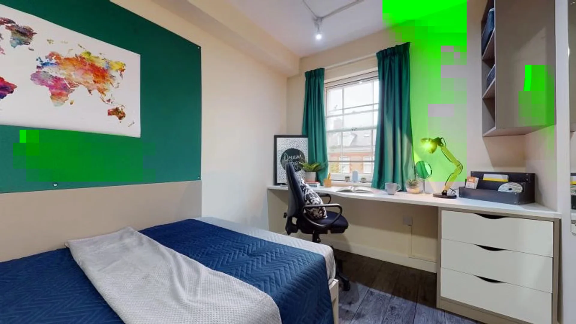 Quarto de estudante económico com localização conveniente em 