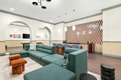Quarto privado em 15th Avenue Southeast, imagem 15 de 24