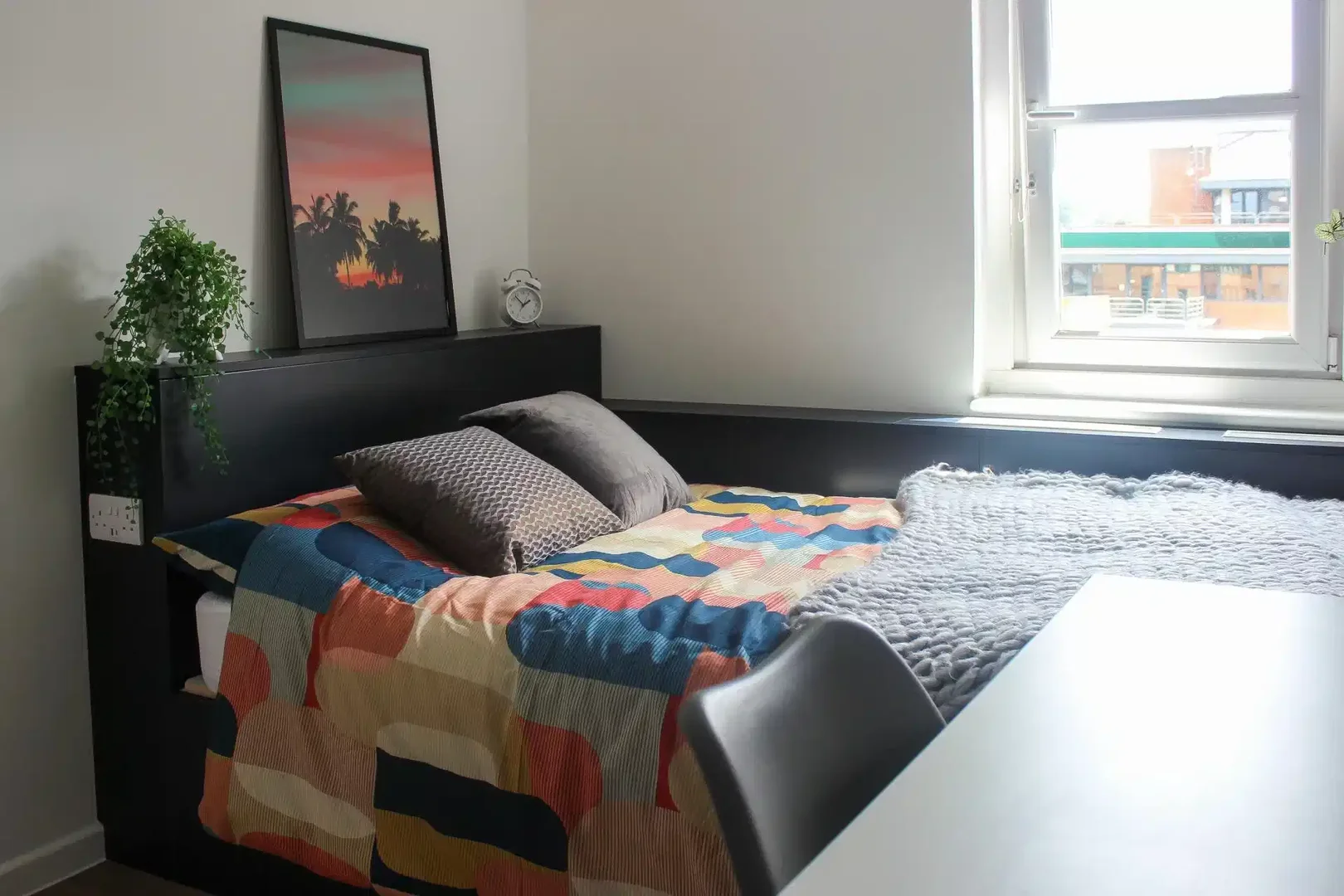 Estúdio autónomo para estudantes no centro de 