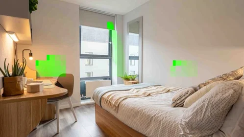 Privatzimmer in der Lakeside Way, bild 1 von 10