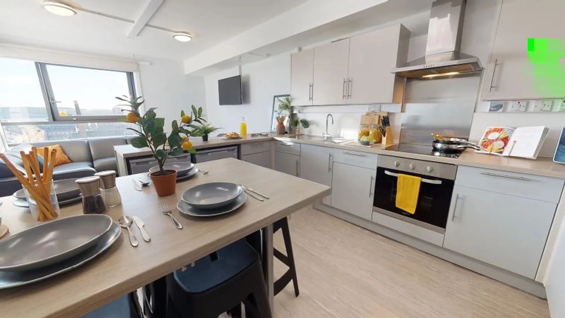 Chambre confortable pour étudiants disponible dans 