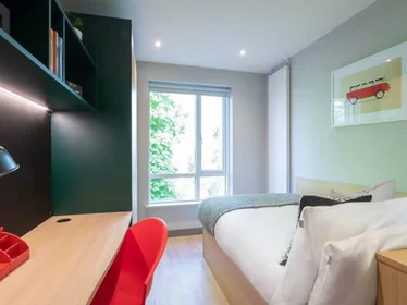 Private room at Thomas Street, image 1 of 10