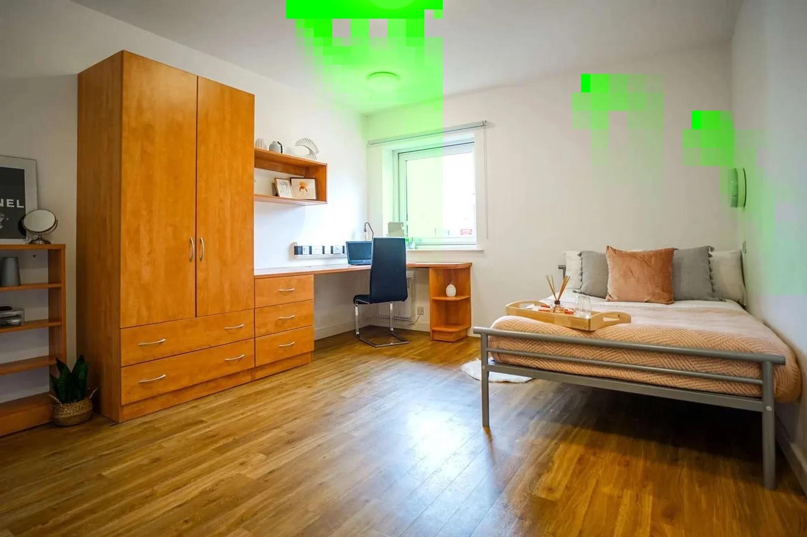 Quarto amigo do estudante em  com comodidades modernas