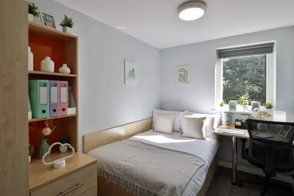 Privatzimmer in der Elvetham Road, bild 1 von 10