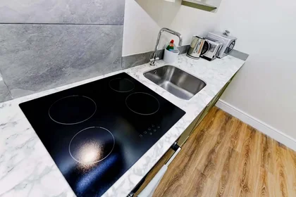 Estudio en Damside Street, imagen 8 de 49