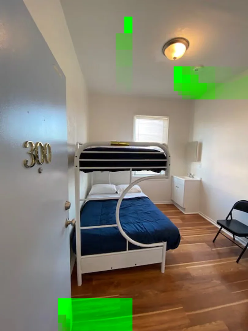 Quarto para alugar em apartamento de estudantes em , totalmente mobilado
