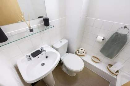 Chambre privée à Leighton Street, image 6 de 29
