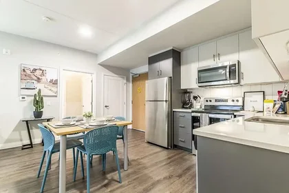 Habitación privada en Sherwood Forest Square, imagen 7 de 10