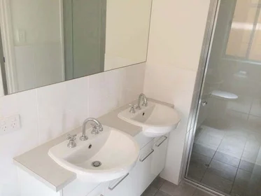 Privatzimmer in der Emery Road, bild 16 von 24