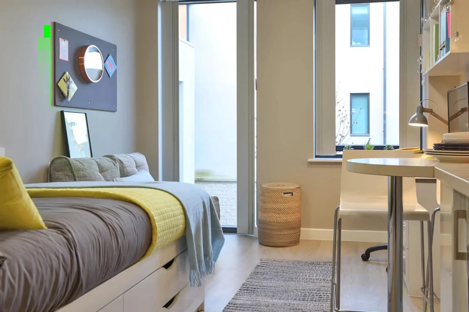 Niedrogi apartament typu studio z niezbędnymi funkcjami w 