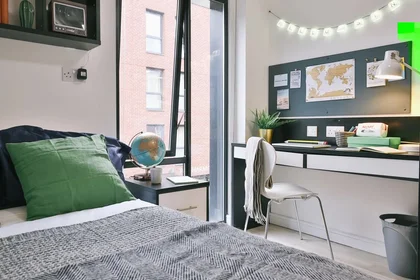 Günstiges Privatzimmer in {area}