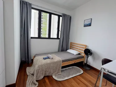Chambre privée à Jalan Dusun, image 1 de 10