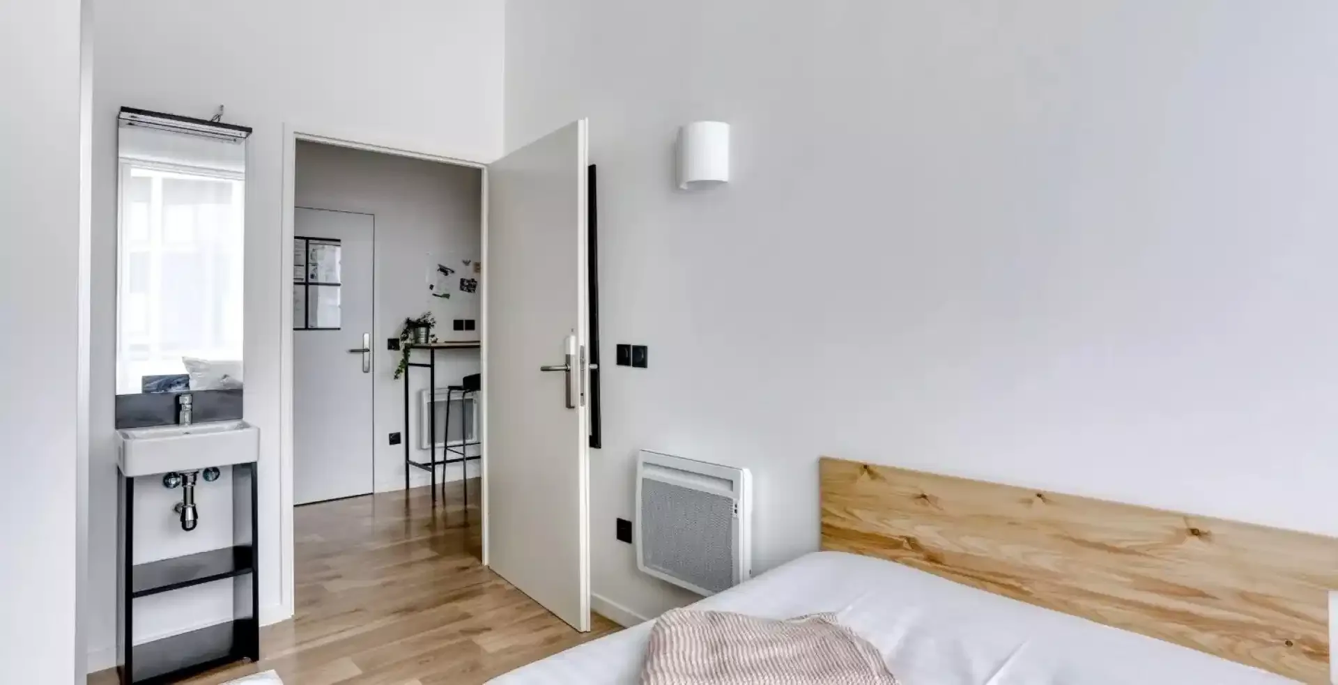 Habitación asequible para estudiantes con buena iluminación en 