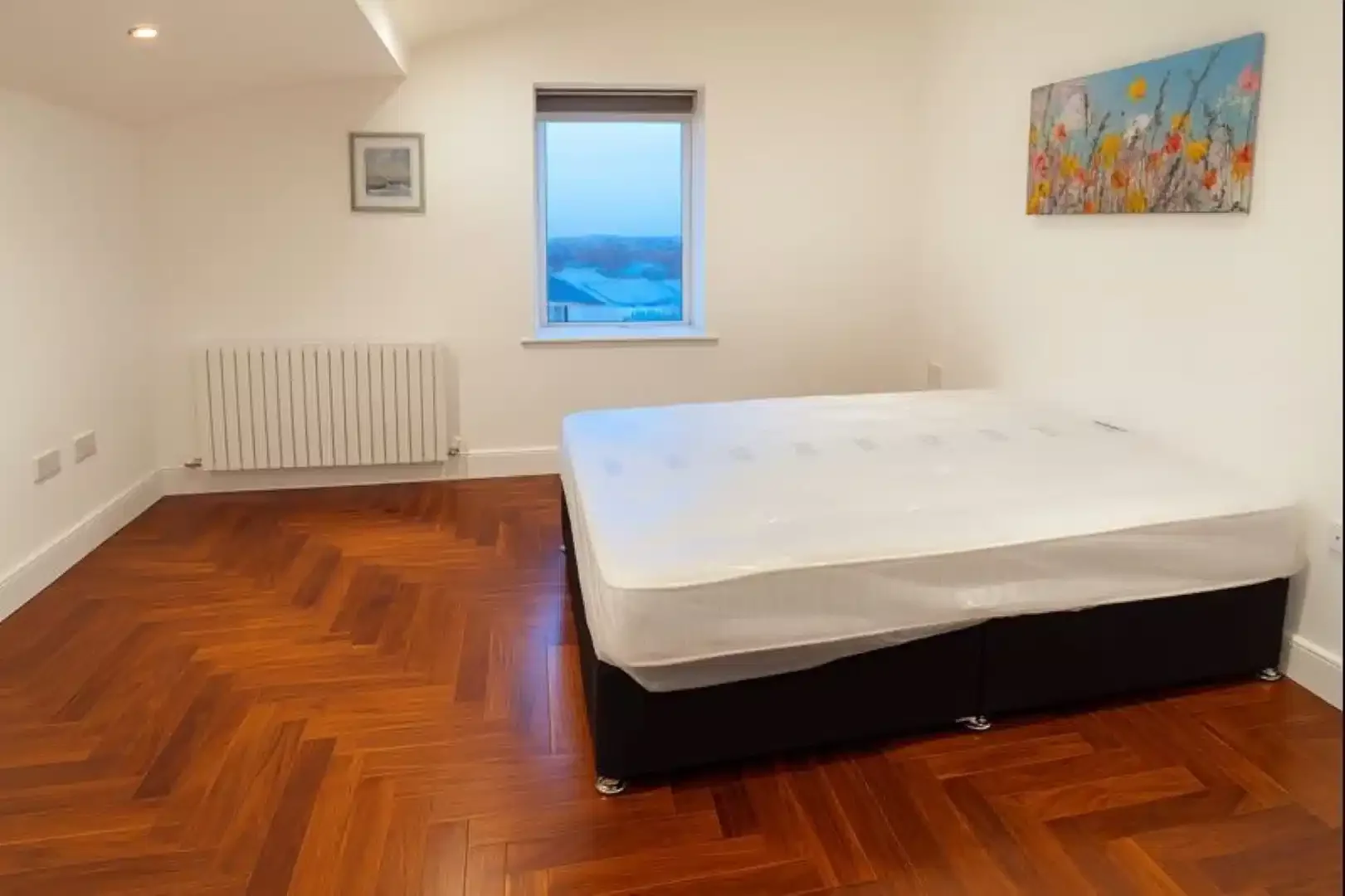 Room for rent in student apartment in , fully furnished
