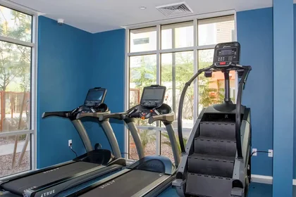 Studio in der East Apache Boulevard, bild 11 von 29