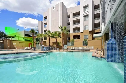 Studio in der East Apache Boulevard, bild 25 von 29
