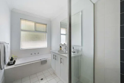 Privatzimmer in der Drummond Street, bild 23 von 35