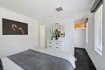 Chambre privée à Drummond Street, image 16 de 35