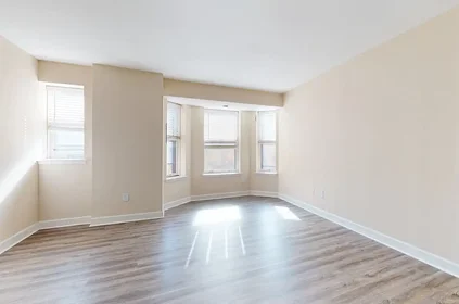 Quarto privado em Clara Avenue, imagem 10 de 25