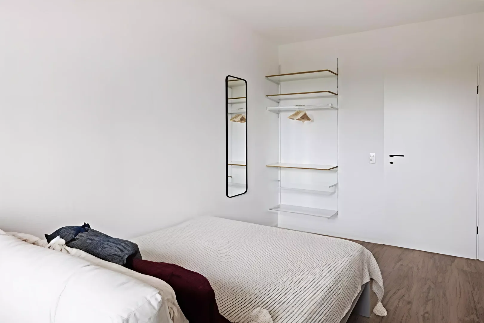 Habitación estudiantil económica cerca del campus en 