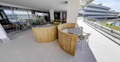 Studio at Avenida de Rodajos, image 24 of 27