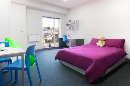 {area} de 2 kişilik stüdyo