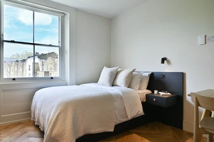 Monolocale in Saint Stephen's Crescent, immagine 1 di 10