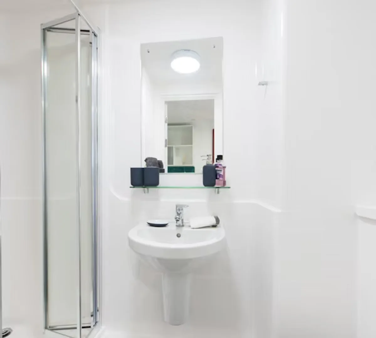 Chambre à louer dans un appartement d'étudiant à , entièrement meublée