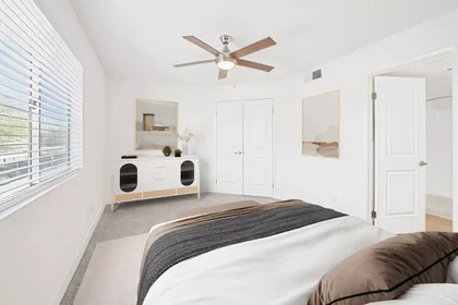 Chambre privée à South Roosevelt Road, image 41 de 49