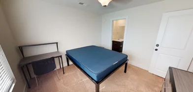 Chambre privée à Welch Drive, image 11 de 49
