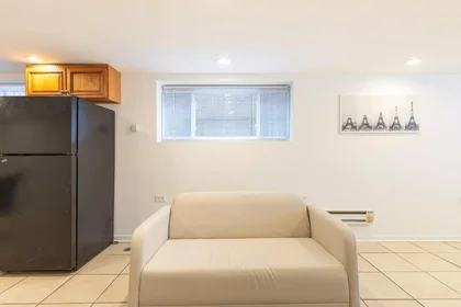 Stanza privata in North Mozart Street, immagine 11 di 49