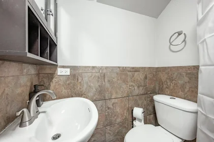 Stanza privata in North Mozart Street, immagine 38 di 49