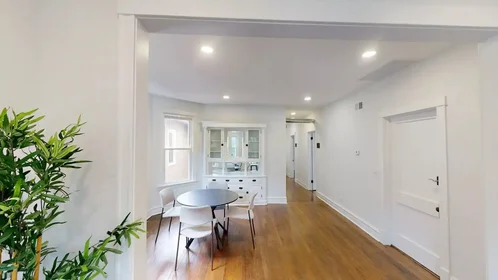 Stanza privata in North Mozart Street, immagine 11 di 49