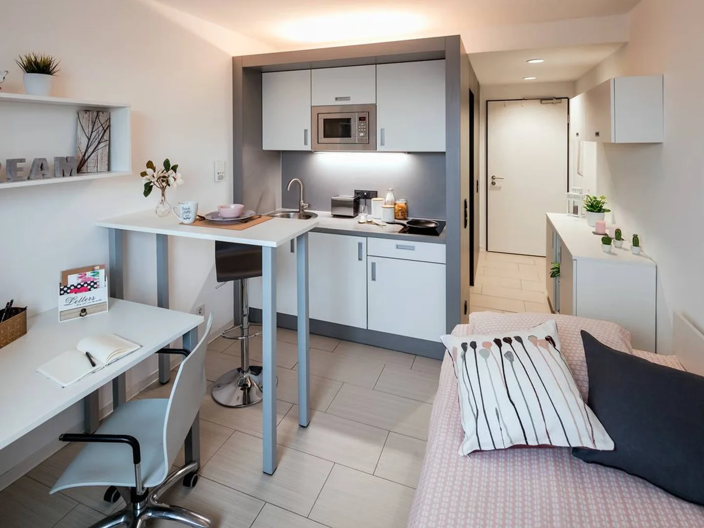 Compact studio apartment ideal for students in