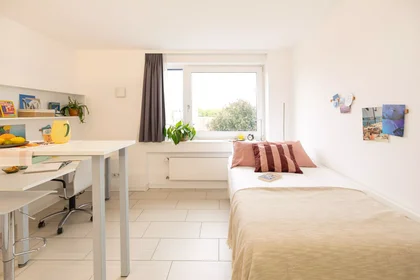 Monolocale in Adalbertstraße, immagine 1 di 49