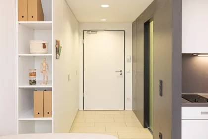 Monolocale in Adalbertstraße, immagine 10 di 49