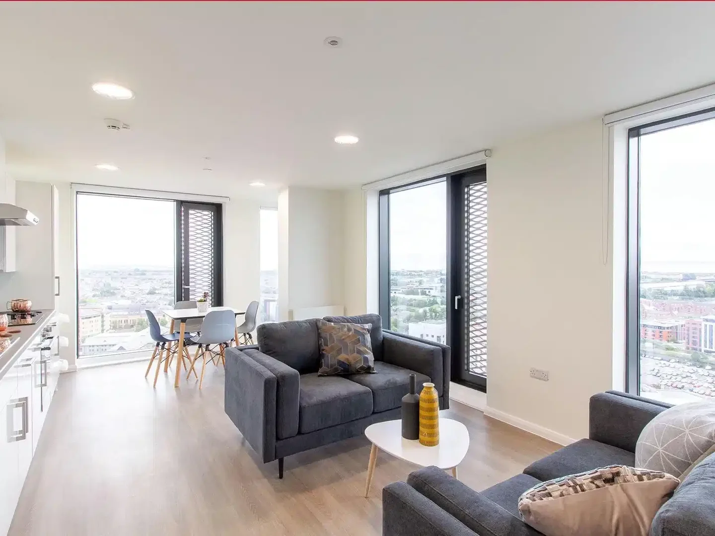Student-friendly room in with modern amenities