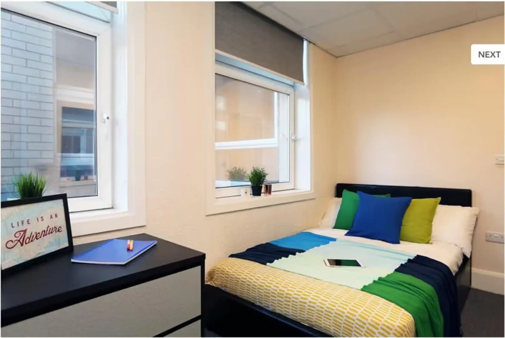 Room for rent in student apartment in , fully furnished