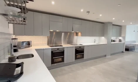 Habitación privada en Castle Boulevard, imagen 20 de 22