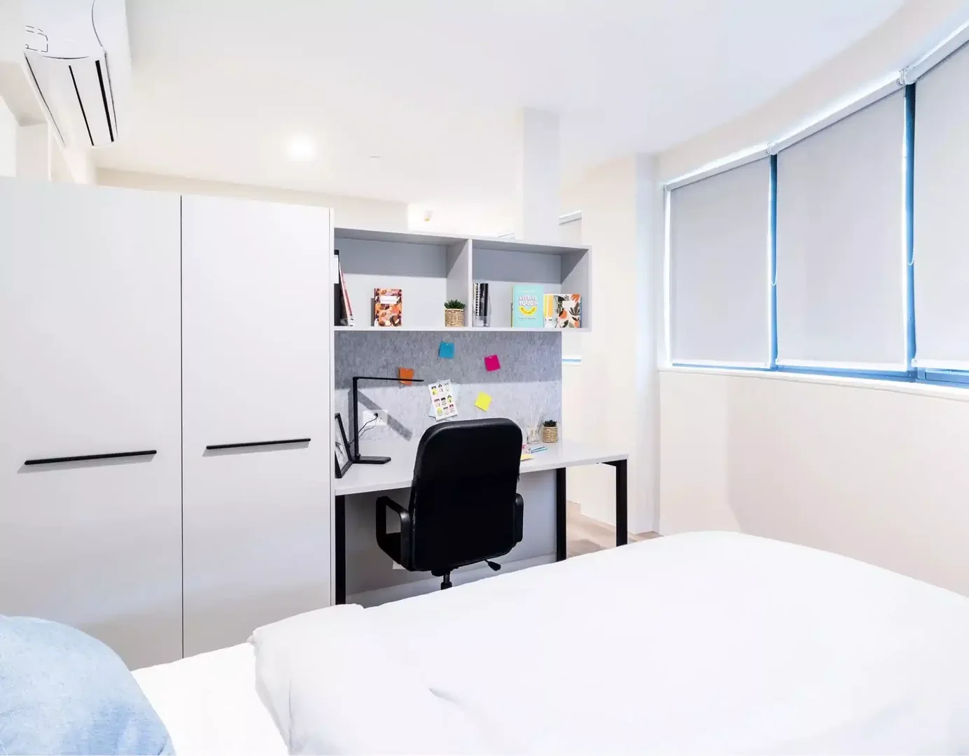 Chambre à louer dans un appartement d'étudiant à , entièrement meublée