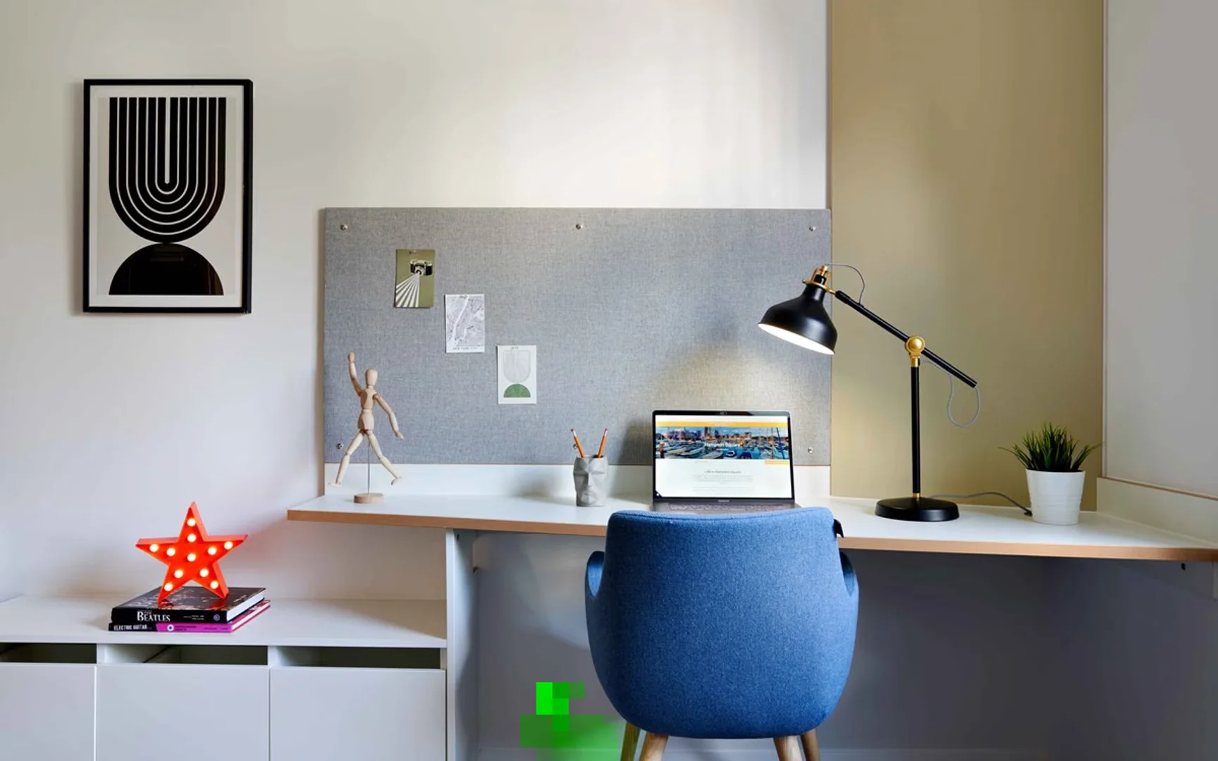 Cozy room for students available in