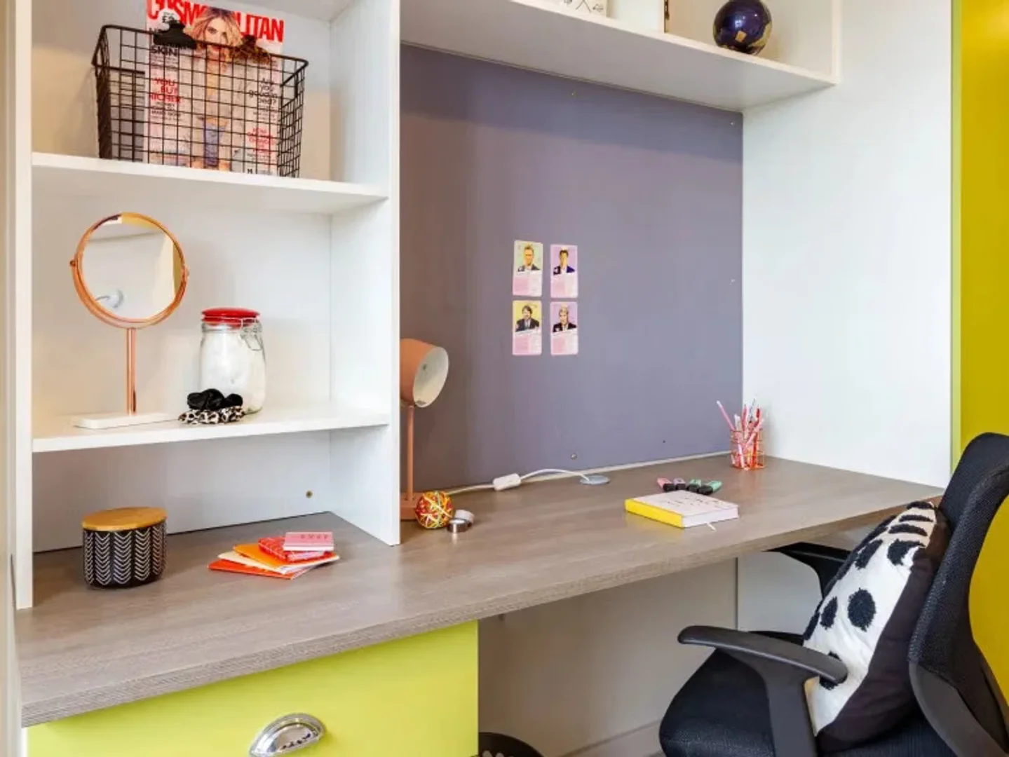 Economical student room with convenient location in