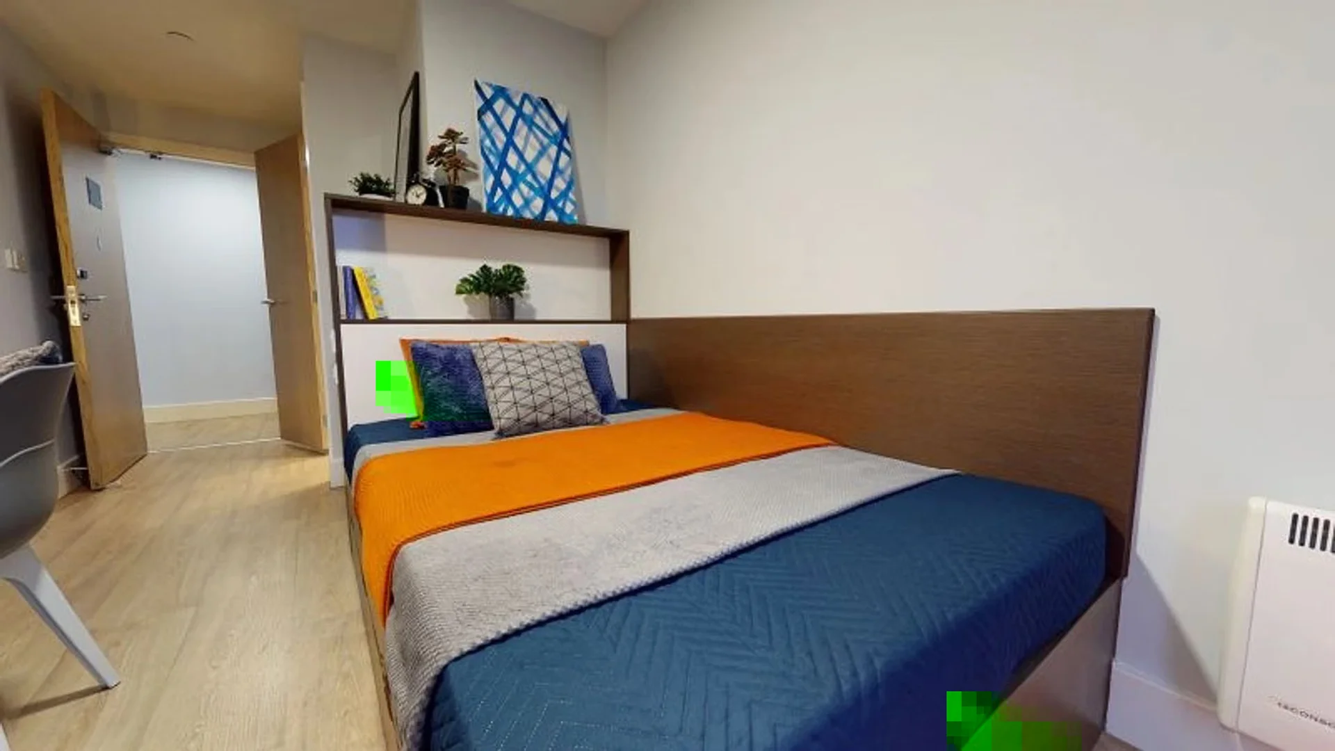 Chambre abordable pour les étudiants avec un bon éclairage dans 