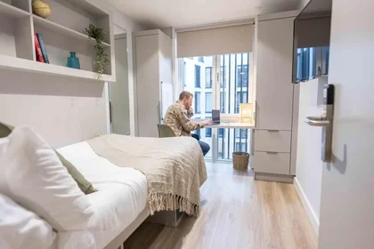 Stanza privata in Fairgreen Road, immagine 2 di 26