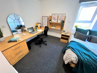 Habitación privada en Woodgate, imagen 1 de 10