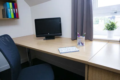 Private room at Woodgate, image 7 of 22