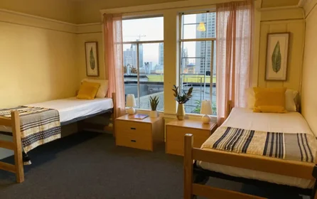 Quarto privado em California Street, imagem 13 de 15