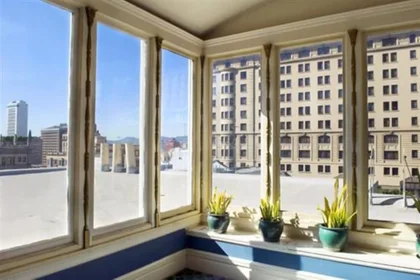 Quarto privado em California Street, imagem 4 de 15