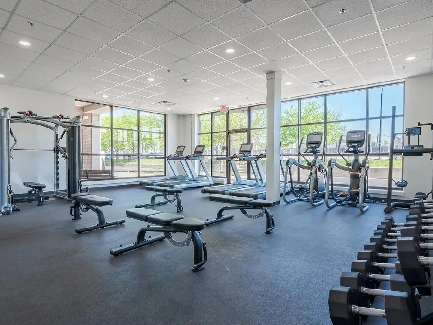 Helles und luftiges Studentenzimmer mit einfachem Zugang zur Universität in 